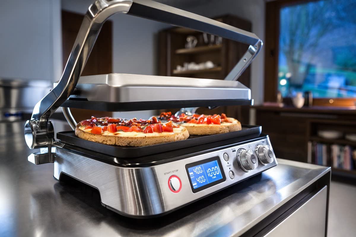1800W Digital Grill, Griddle & Waffle Maker P490