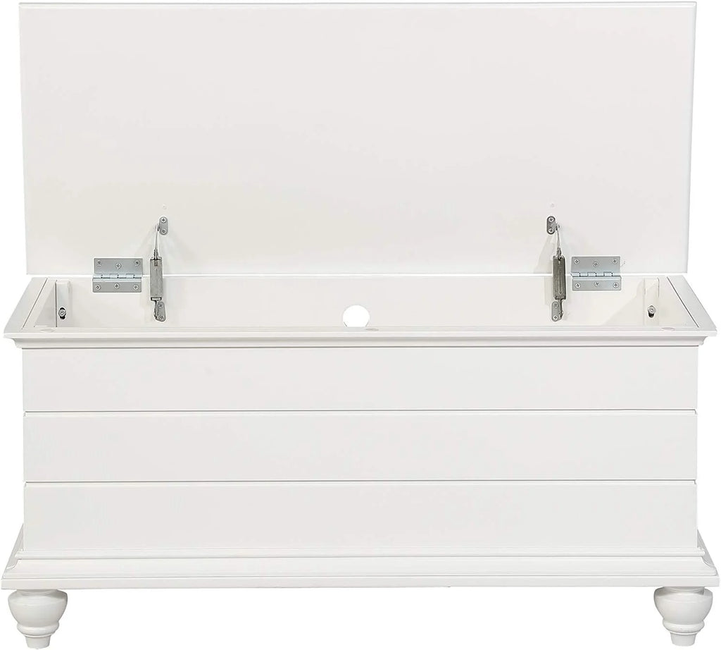 Cedar Chest E47073