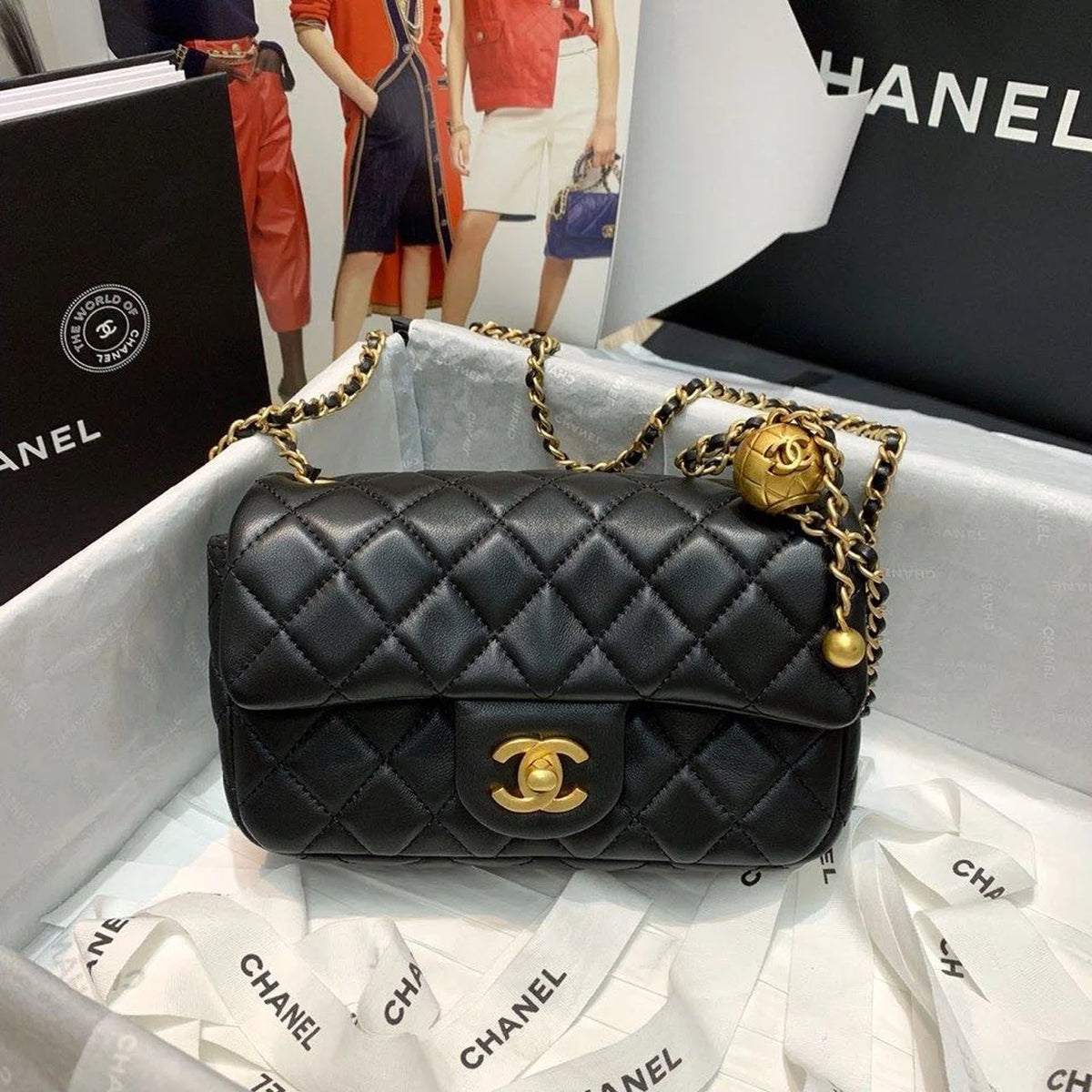 Black Flap Bag B77423