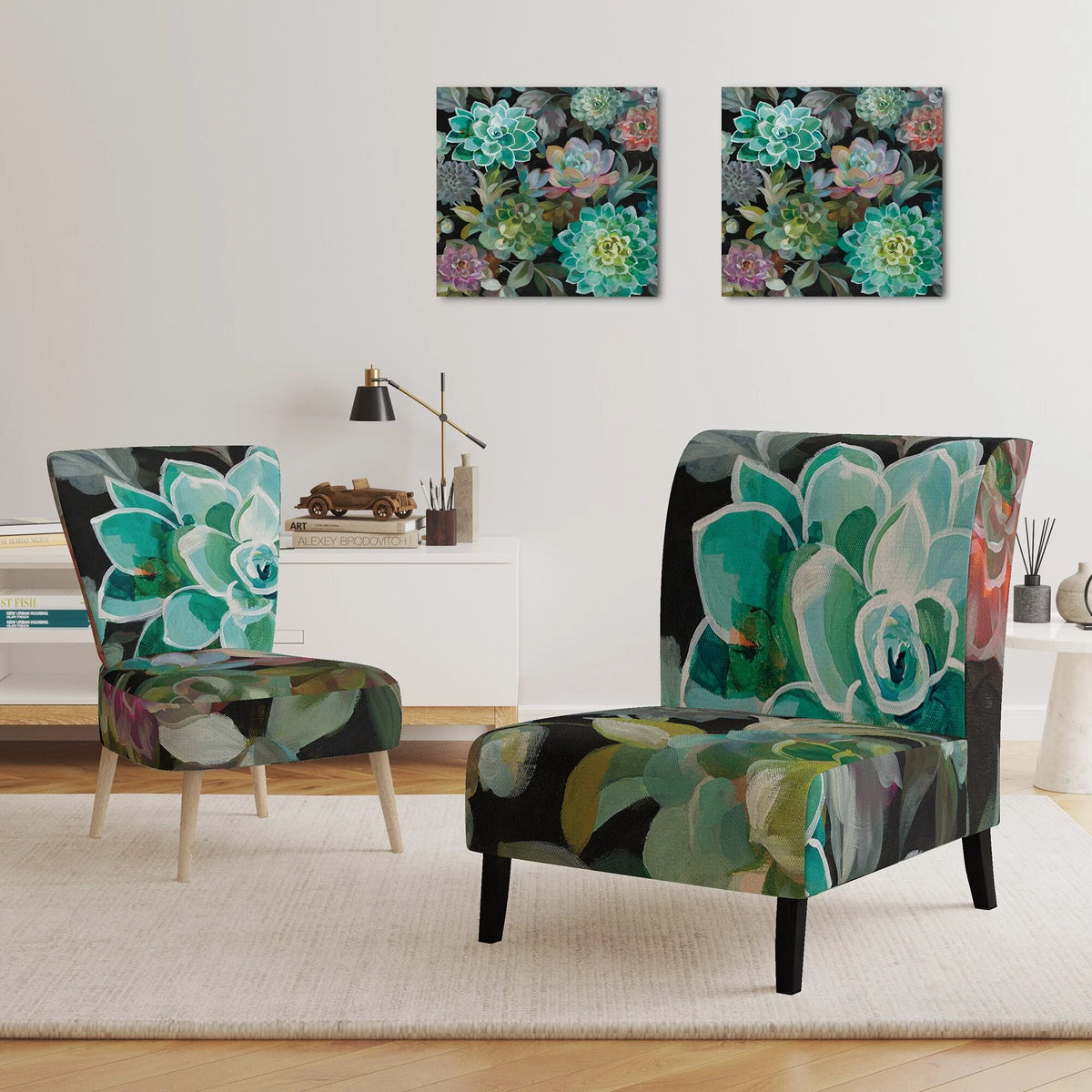 Upholstered Traditional Accent Chair L933158