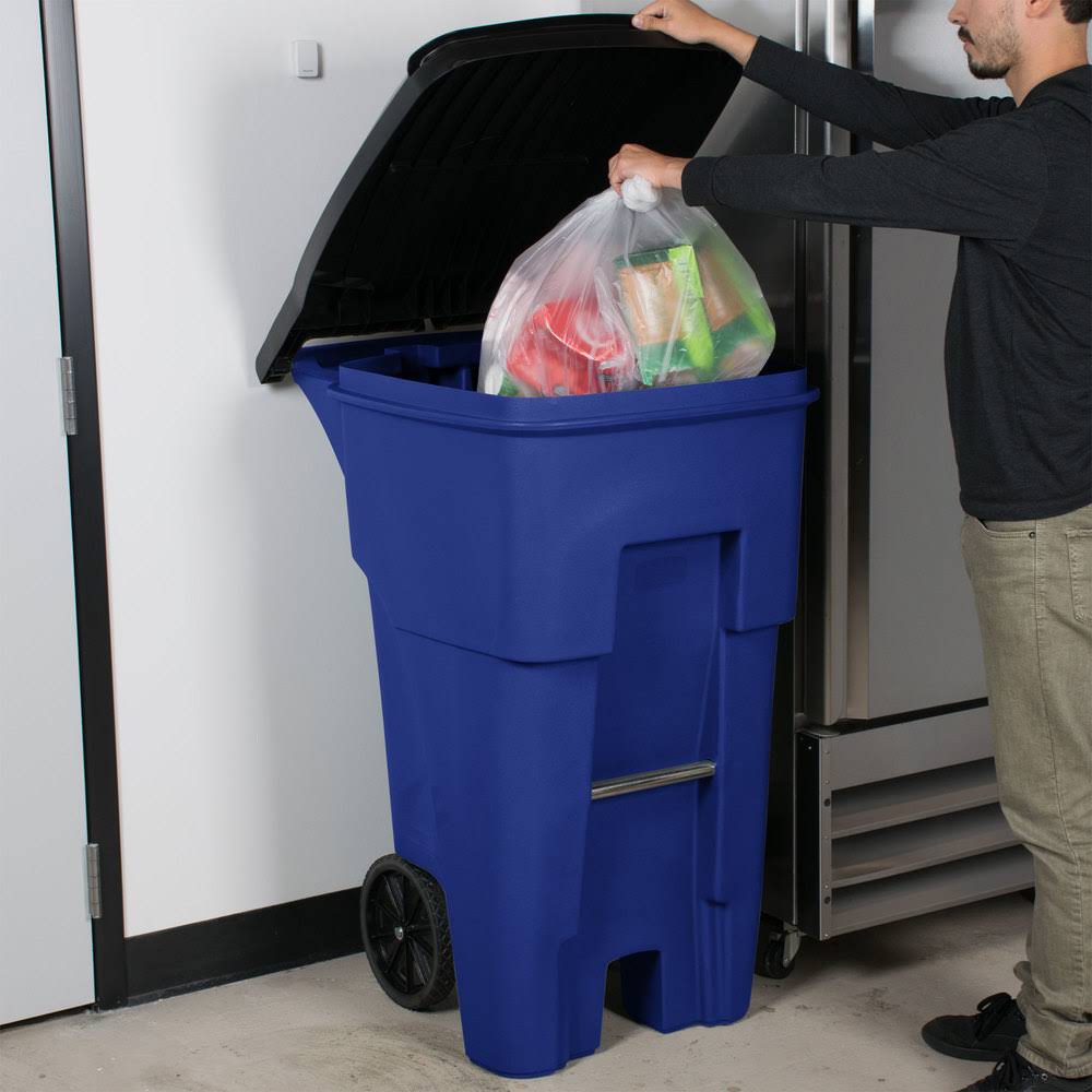 65 gal Blue Rectangular Trash Can J572531