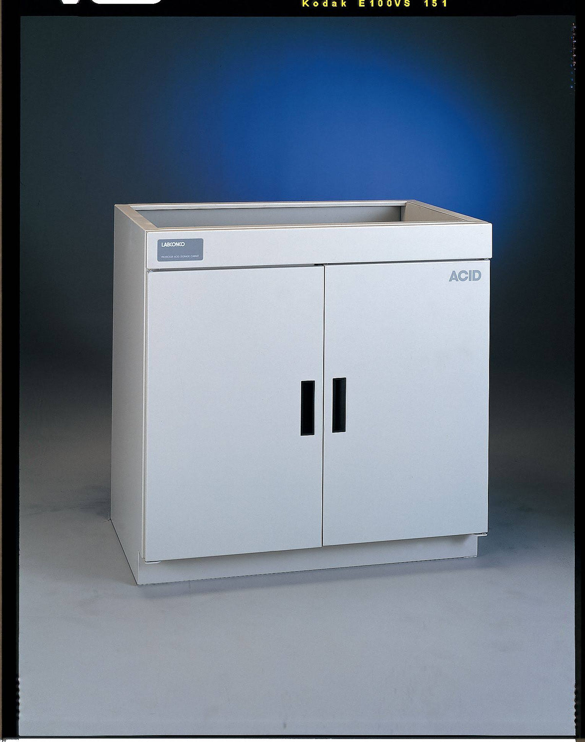 Shelf Kit for Acid Base Cabinet, 36 in Width, 19 in Depth, Glacier White O74499