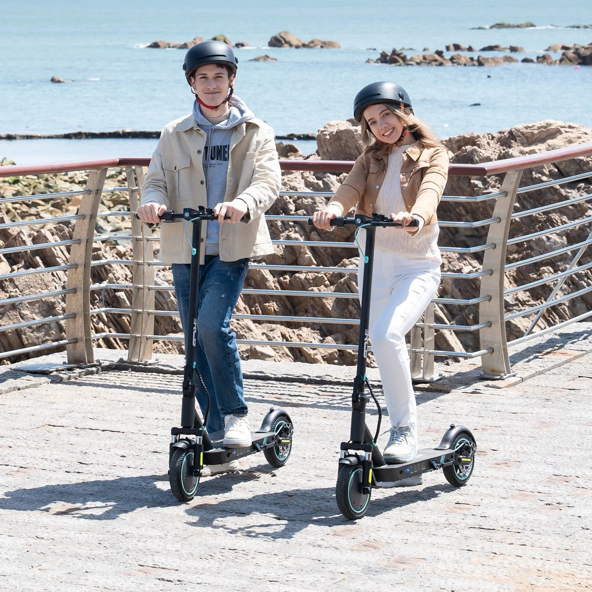Electric Scooter with APP Control, 350W Motor, 19 mph Y642375