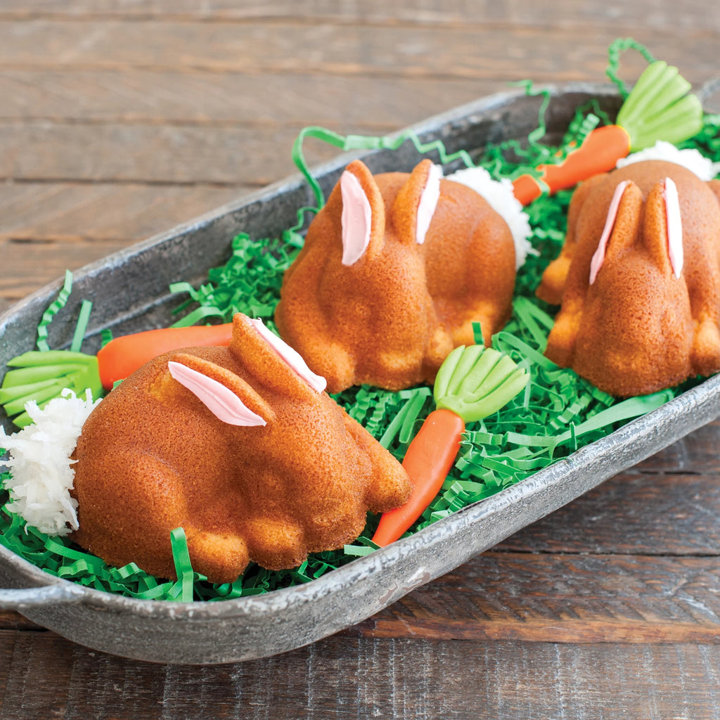 Nonstick Cast Aluminum Cakelet Pan K574488