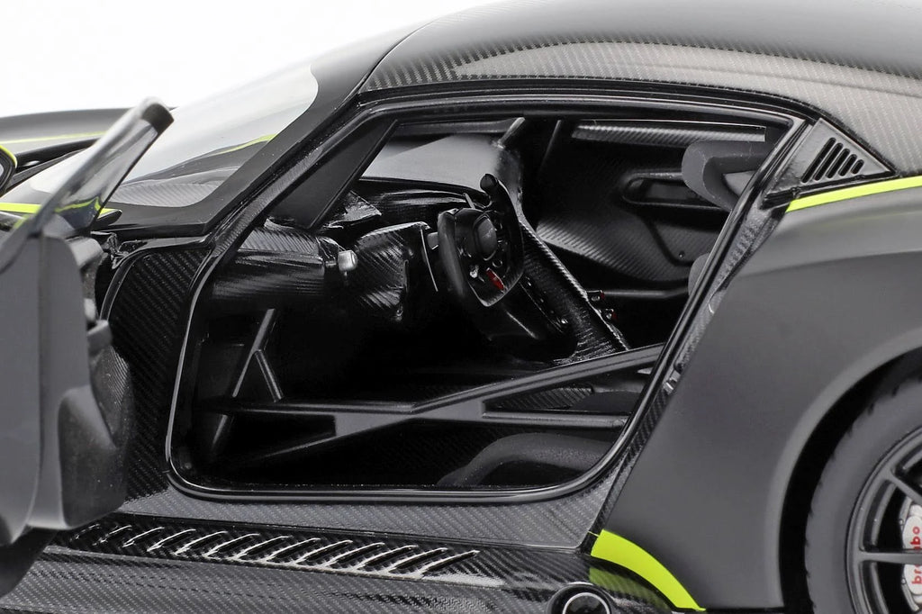 Matt Black with Lime Green Stripes 1/18 Model Car I121