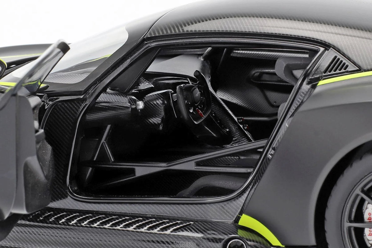 Matt Black with Lime Green Stripes 1/18 Model Car I121