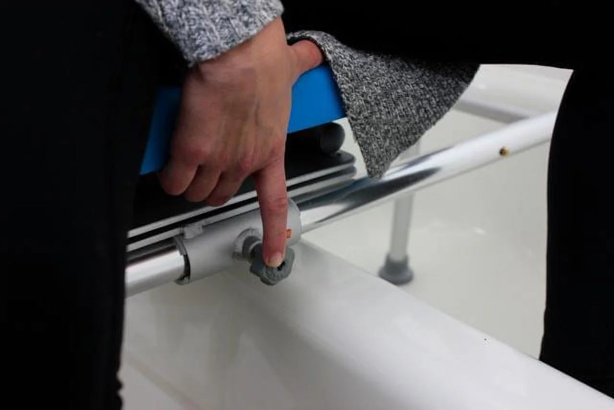 Sliding Transfer Bench with Swivel Seat Padded Bath Shower Chair I9713