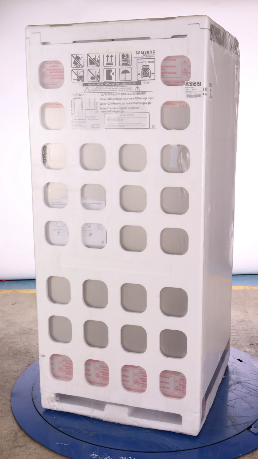 33 IN. 24.5 CU. FT. Stainless Steel French Door Refrigerator L961422