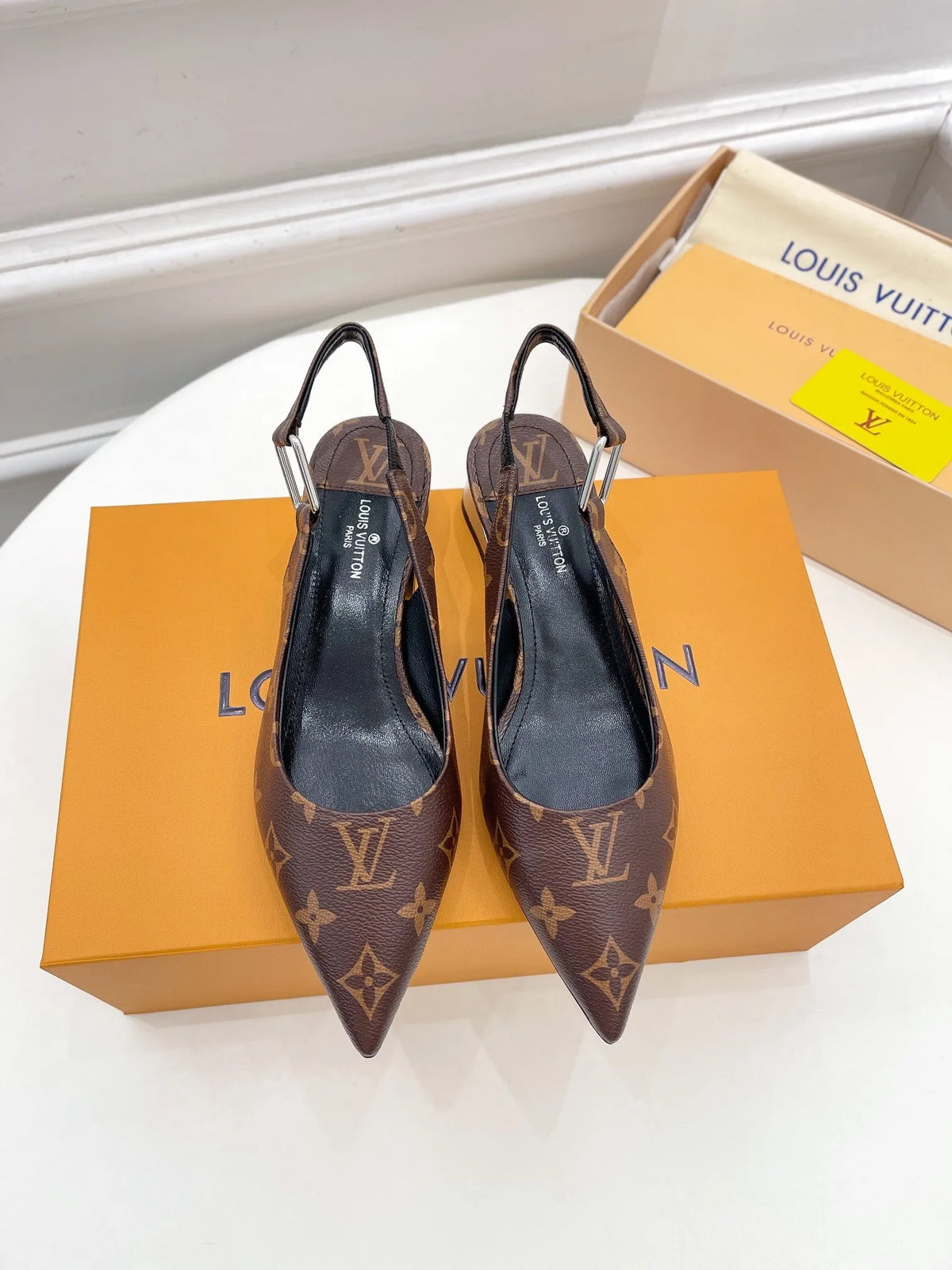Brown Magnetic Slingback Pump L7658