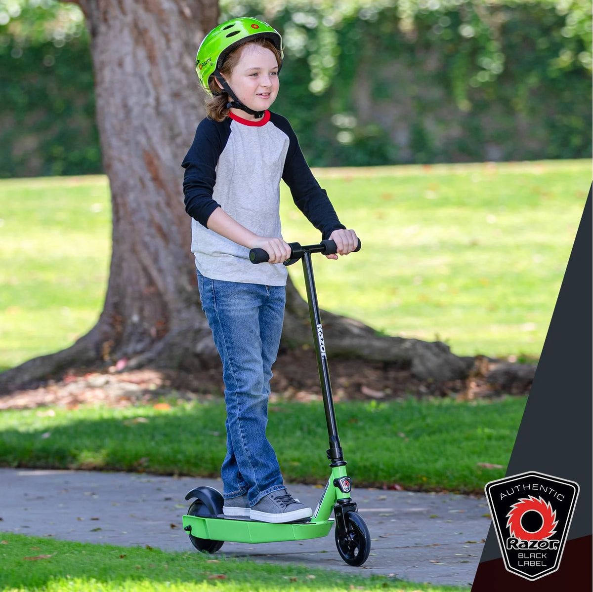 Green Scooter D85847