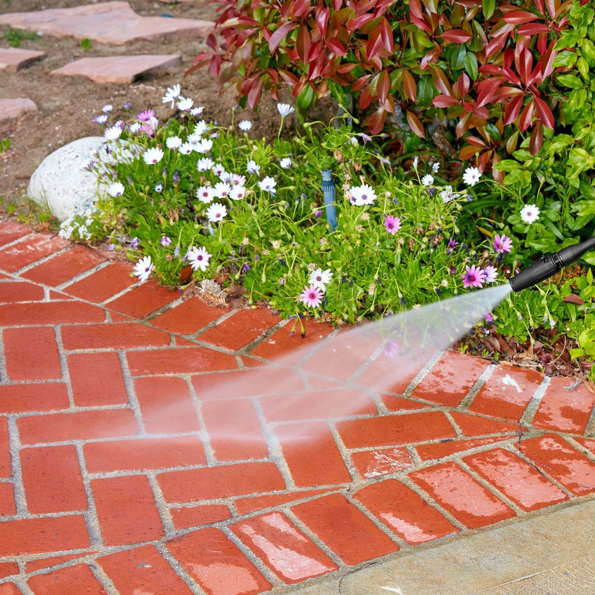 1750 PSI 1.3 GPM Corded Electric Pressure Washer E536