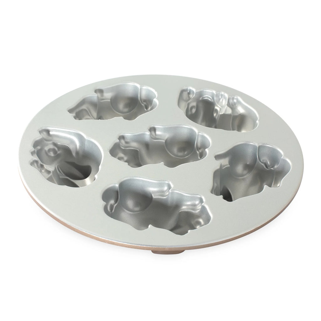Nonstick Cast Aluminum Cakelet Pan K574488