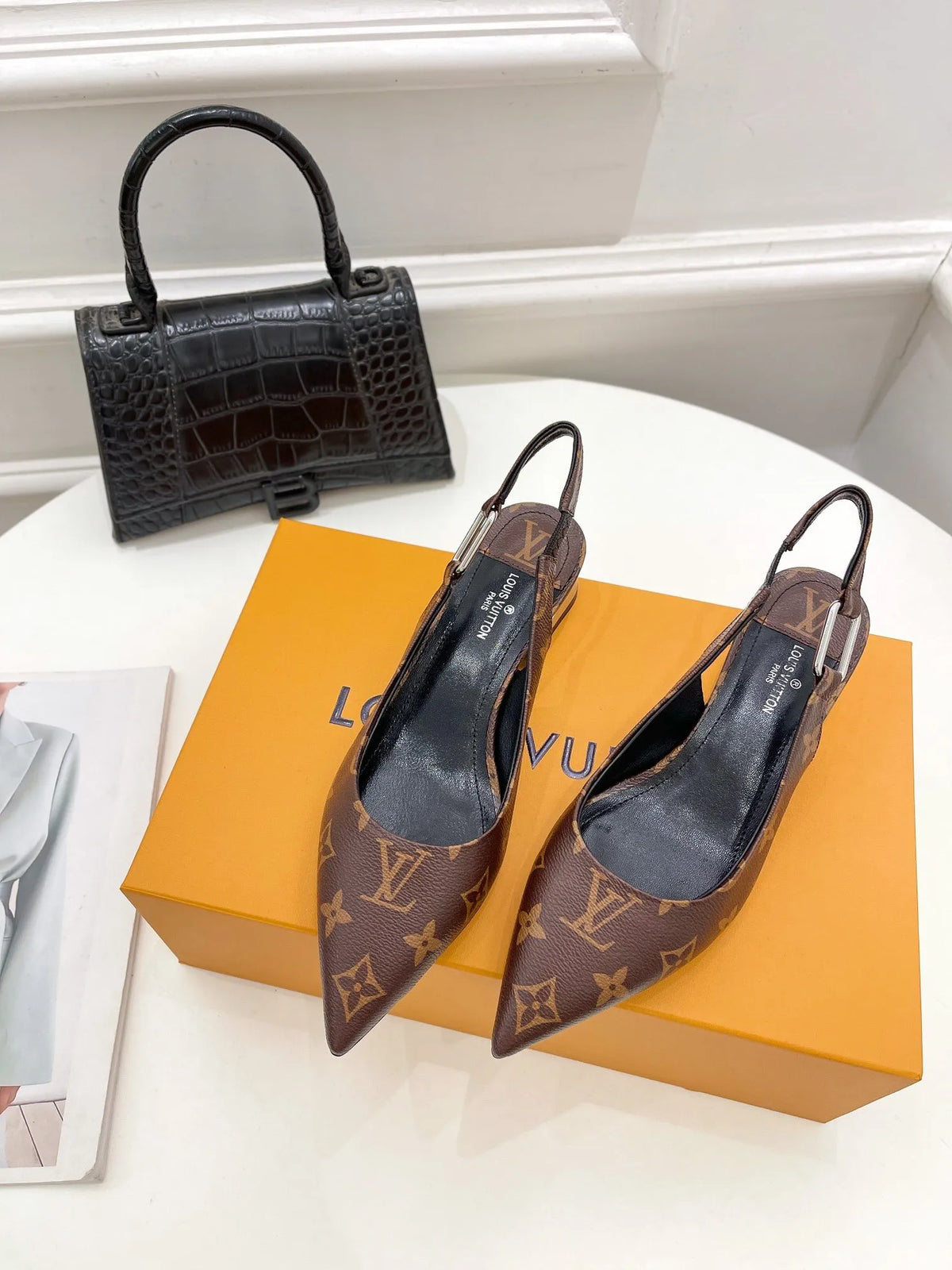 Brown Magnetic Slingback Pump L7658
