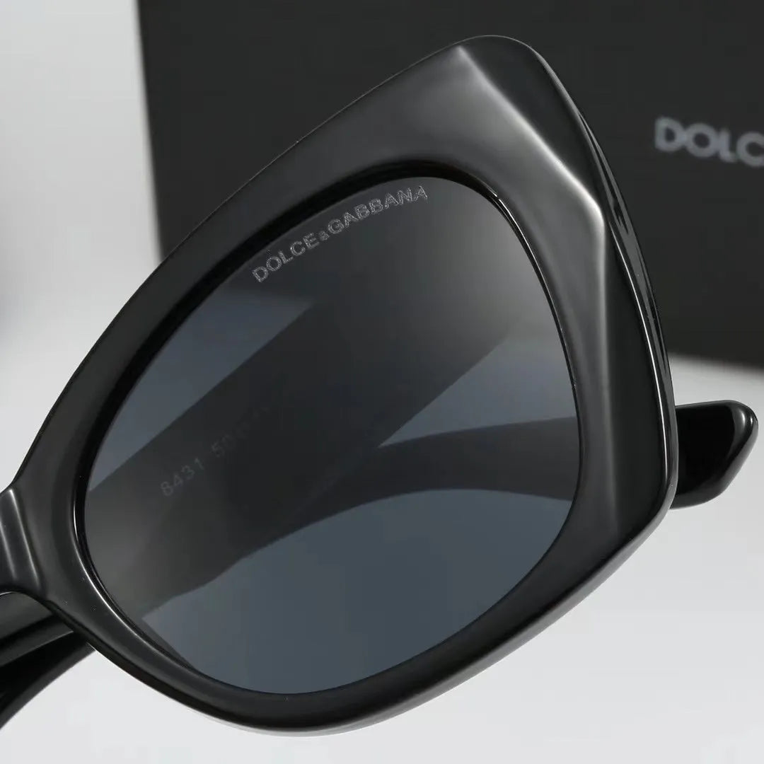 Fashionable Sunglasses M631132