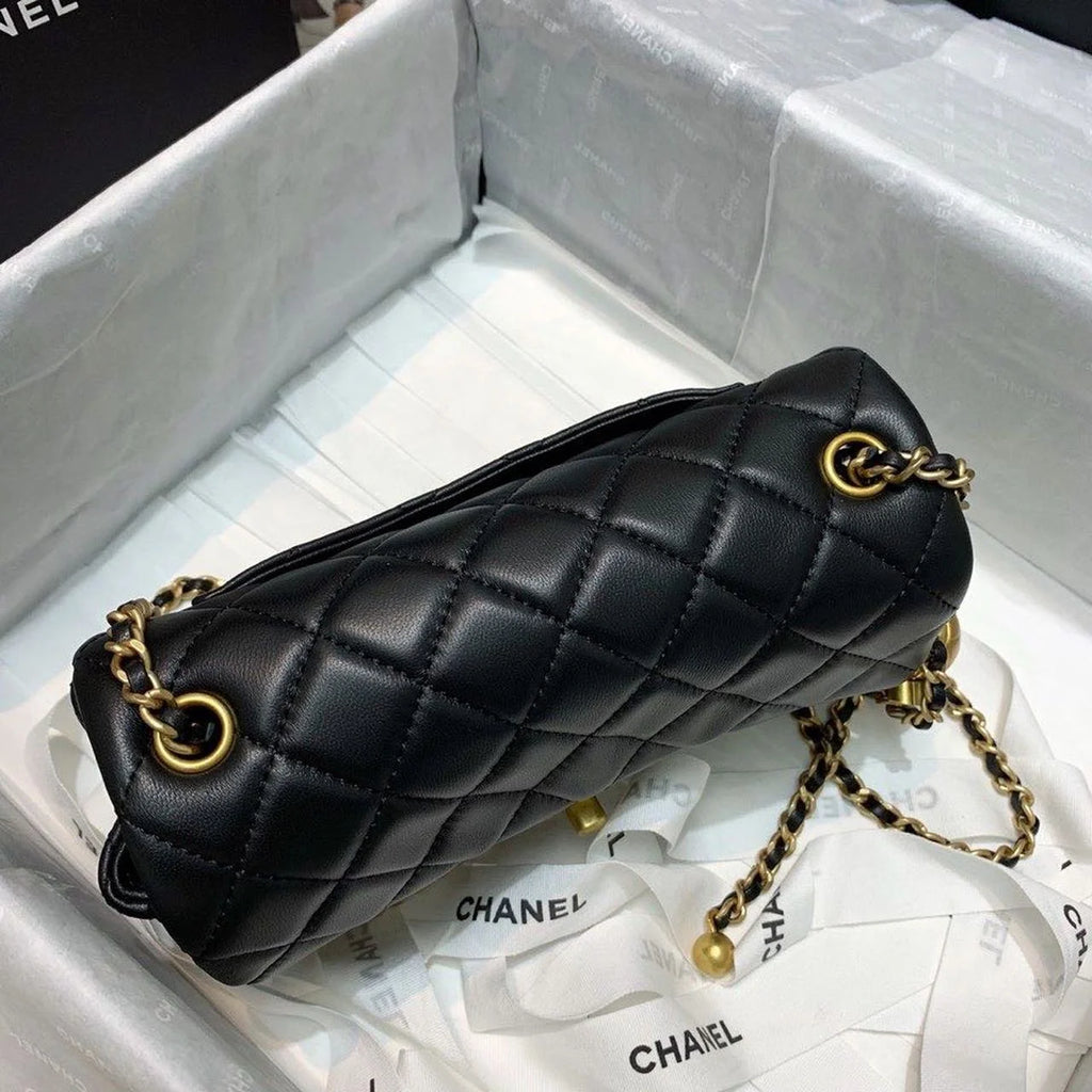 Black Flap Bag B77423