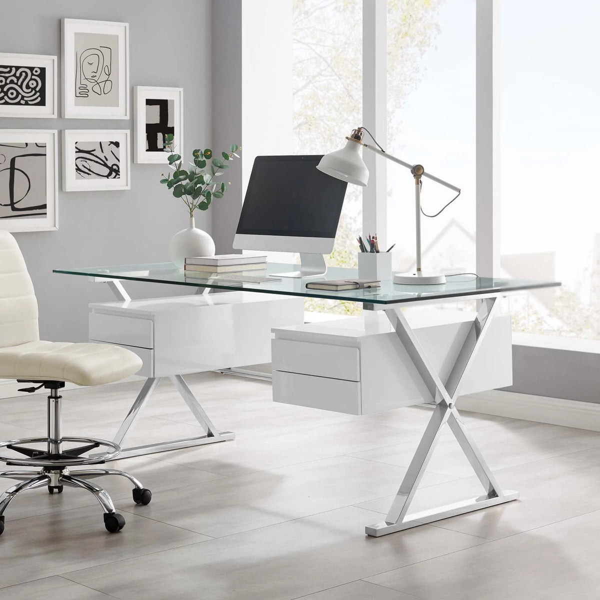 71" Glass Top Office Desk O528