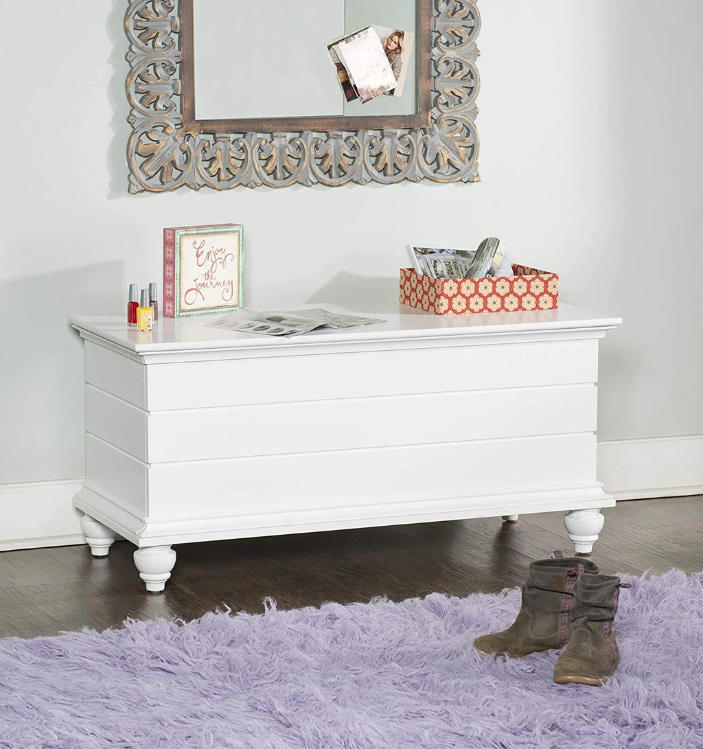 Cedar Chest E47073